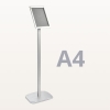 Stojak informacyjny A4 OWZ srebrny, wolnostojący, 100 cm, widok z boku, ramka ustawiona w pionie