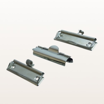 Clipy do clipboarda srebrne, mix różnych modeli – widok pod kątem