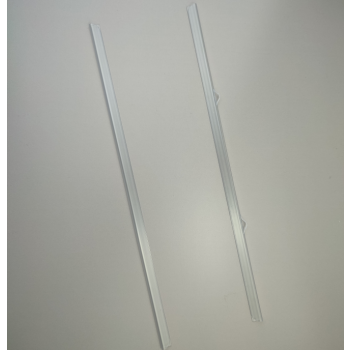 Listwa plakatowa z PVC, wsuwana, do  prezentacji plakatów - widok z boku