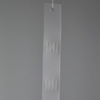 Strip reklamowy z 12 haczykami bez tabliczki z otworem – widok z przodu