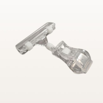 Holder cenowy z klipsem i klamrą, przezroczysty 104x80 mm - widok pod kątem